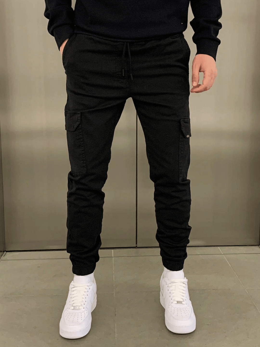 Men's Stretch Cargo Joggers with Secure Pockets for All-Day Comfort-MODAUTLET