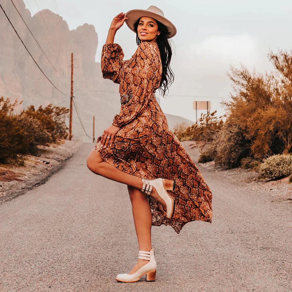 Comfortable and Elegant Thick-heeled Shoes