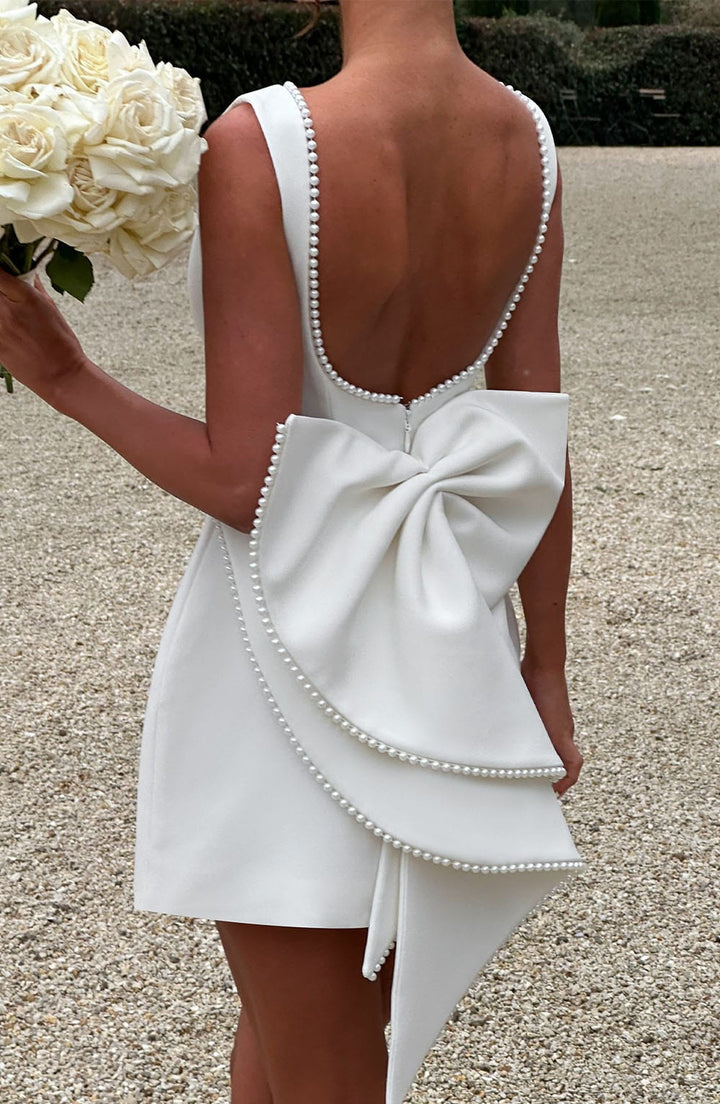 Amber | Robe courte structurée pour femmes, invitée de mariage