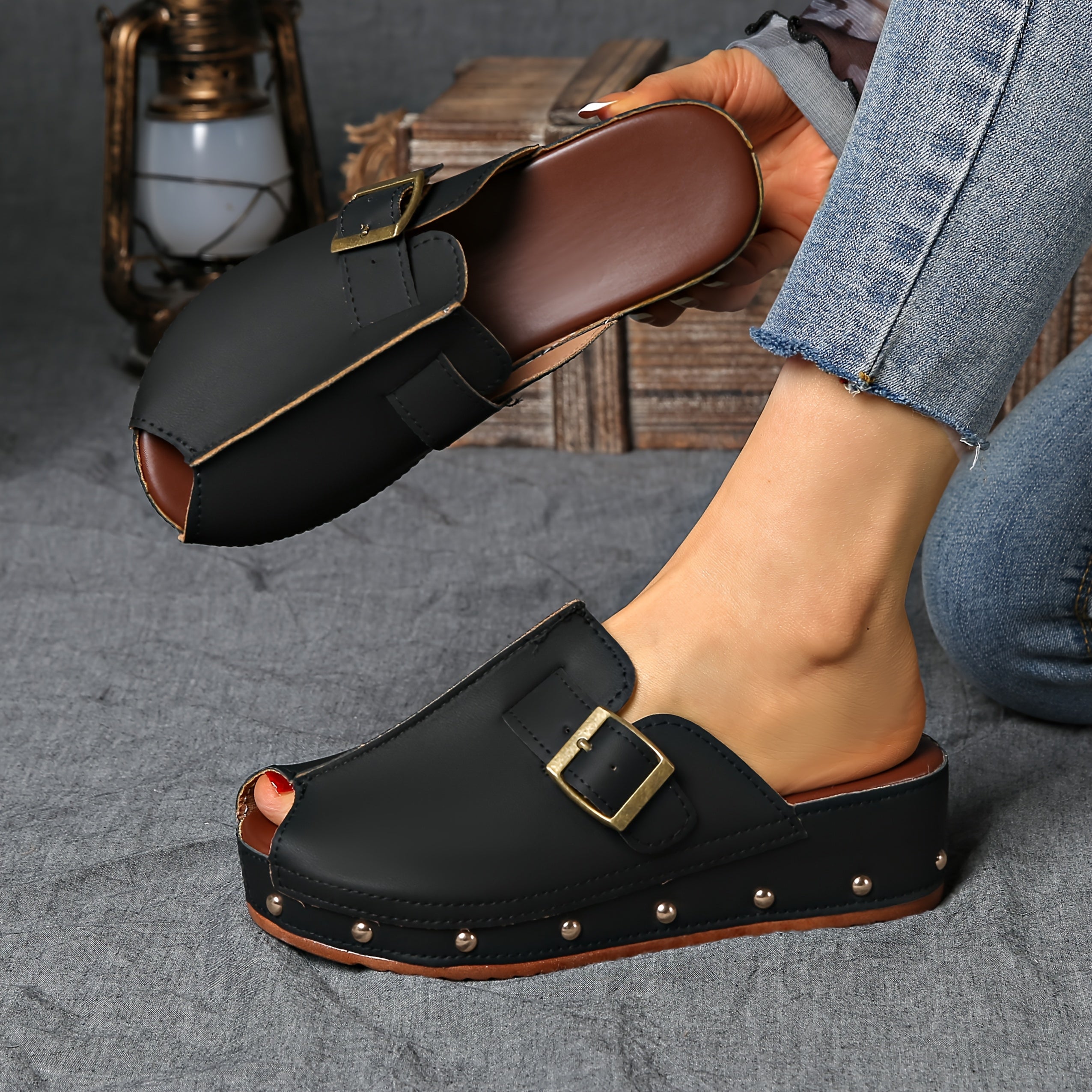 Women's Slip-Resistant Platform Sandals