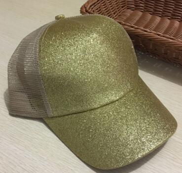 Chapéu Estilo Duck Tongue com Proteção Solar para Mulher com Abertura para Rabo de Cavalo