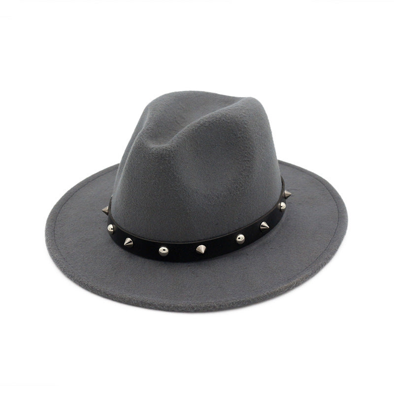 Sombrero de copa de lana elegante con accesorios de remaches para hombres y mujeres
