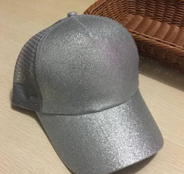 Chapéu Estilo Duck Tongue com Proteção Solar para Mulher com Abertura para Rabo de Cavalo