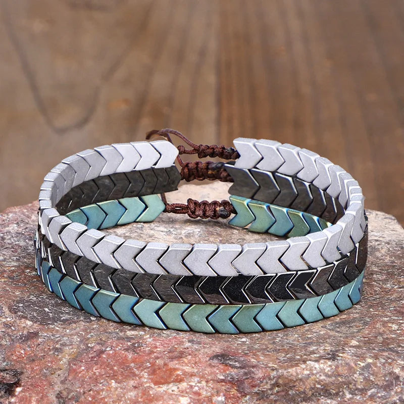 Stylish Hematite Arrowline Bracelet