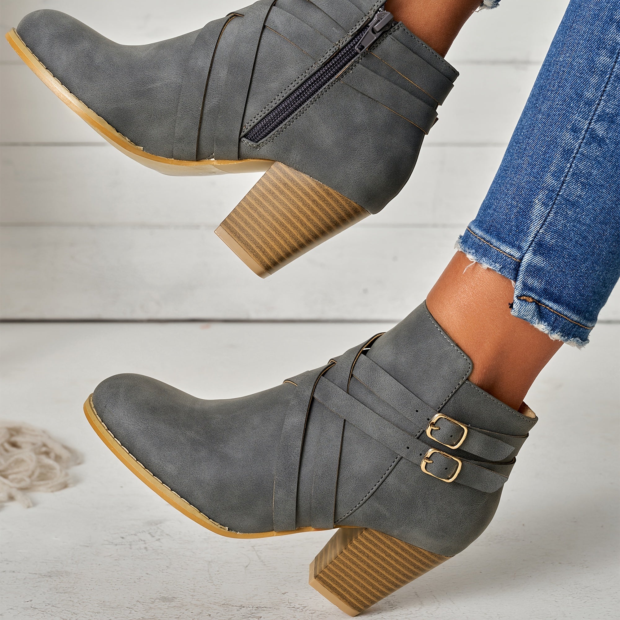 Women's Chic Heeled Ankle Boots