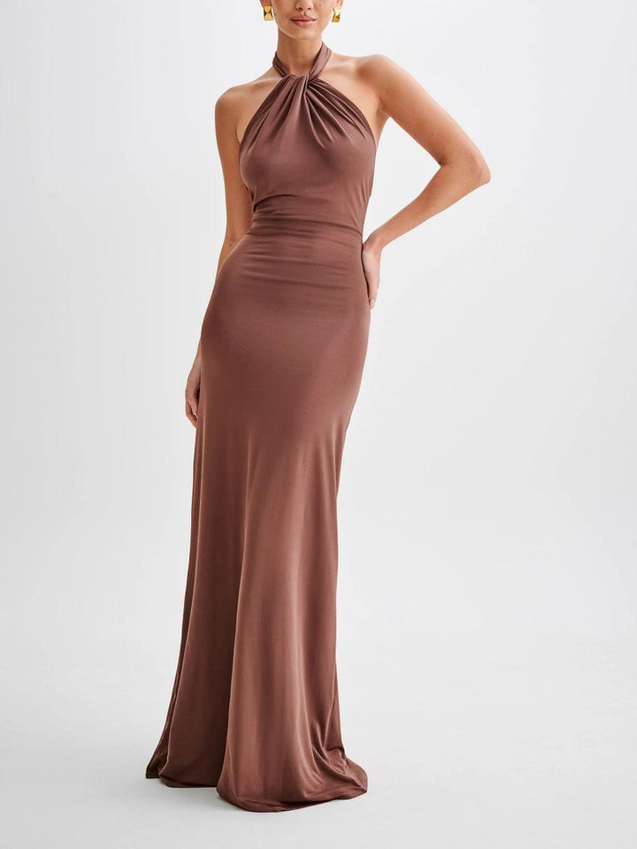 Vestido largo halter ajustado para mujer
