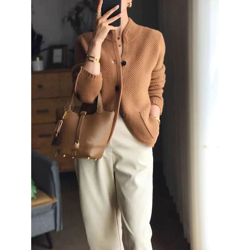 Casual Cardigan for Everyday Wear Brown