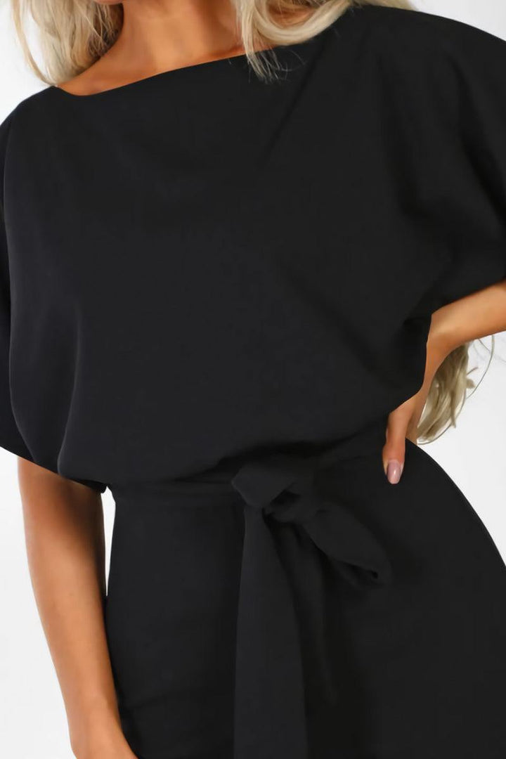 Blaire | Jumpsuit til kvinder med brede ben, bælte og flagermusærmer