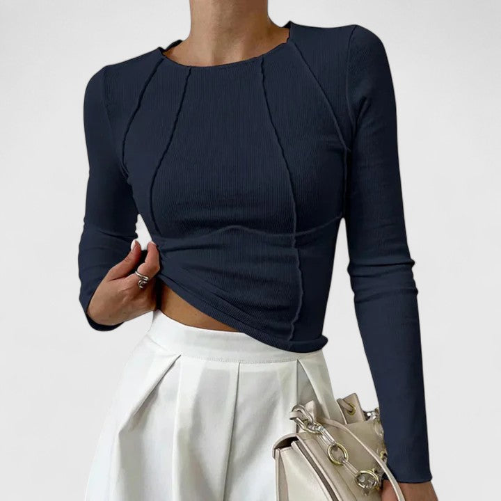 Women's Chic Contour Everyday Top-MODAUTLET