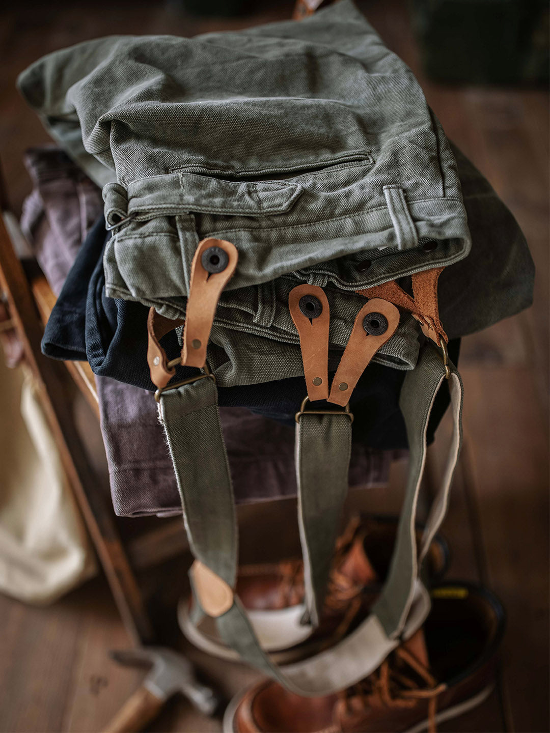 Miesten painavat kangashousut olkaimilla, kestävä 15 oz:n kangas