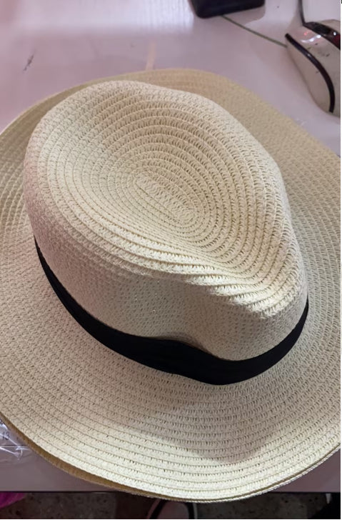 Cappello da sole pieghevole versatile per uso casual all'aperto