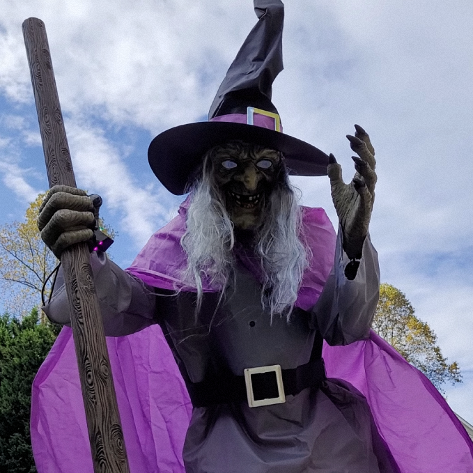 Decoração de Bruxa Voadora em Tecido, com 1,8 Metros, para o Halloween, com Estaca de Fixação ao Solo
