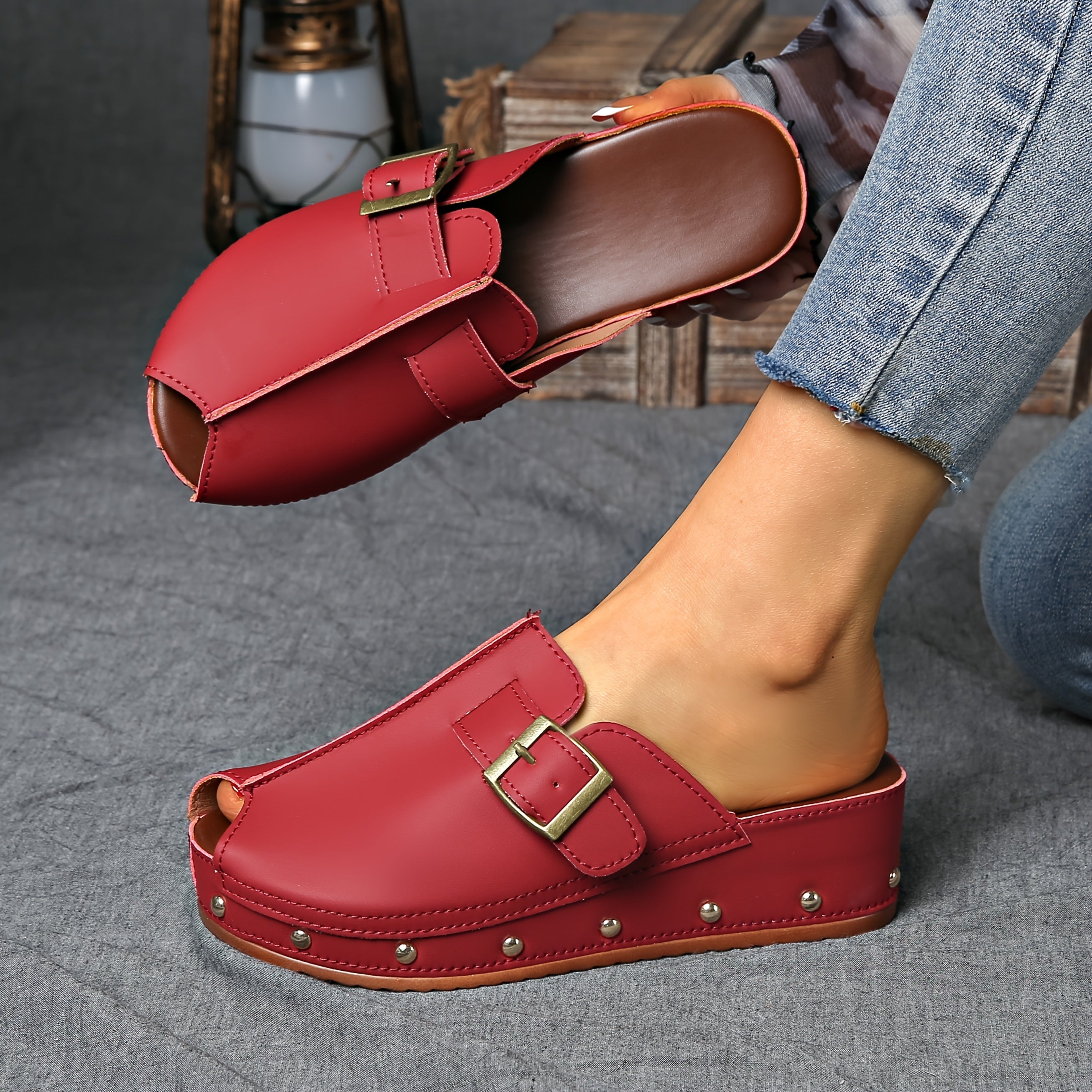 Women's Slip-Resistant Platform Sandals