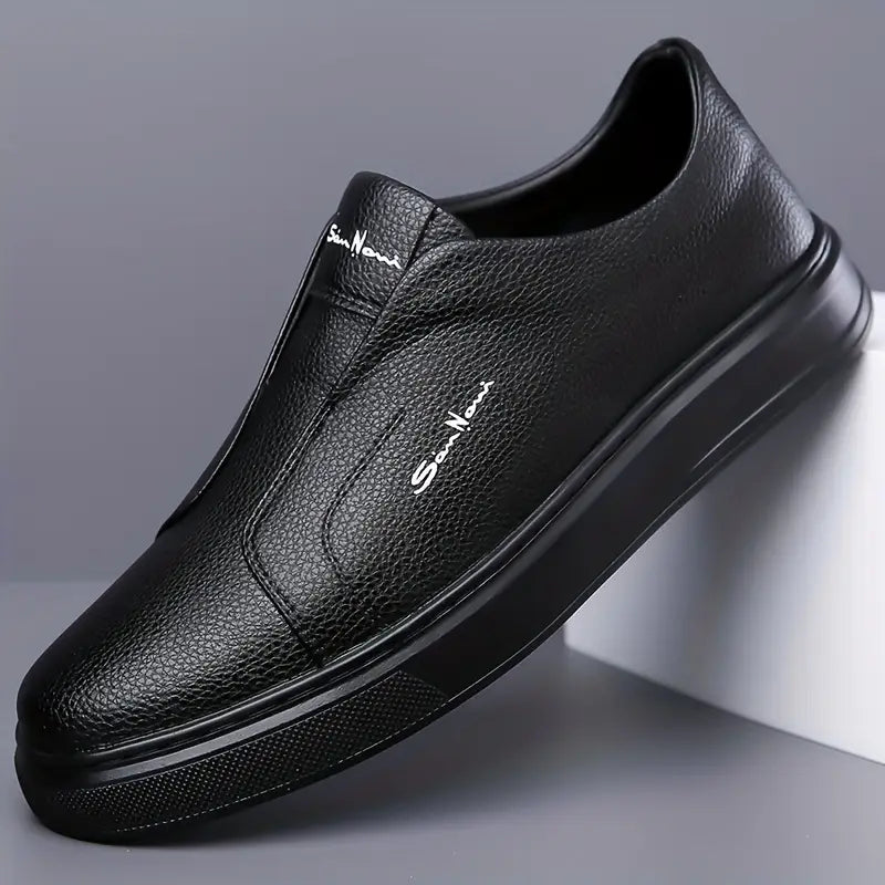 Men's Slip-On Canvas Sneakers - Harbour Style Black
