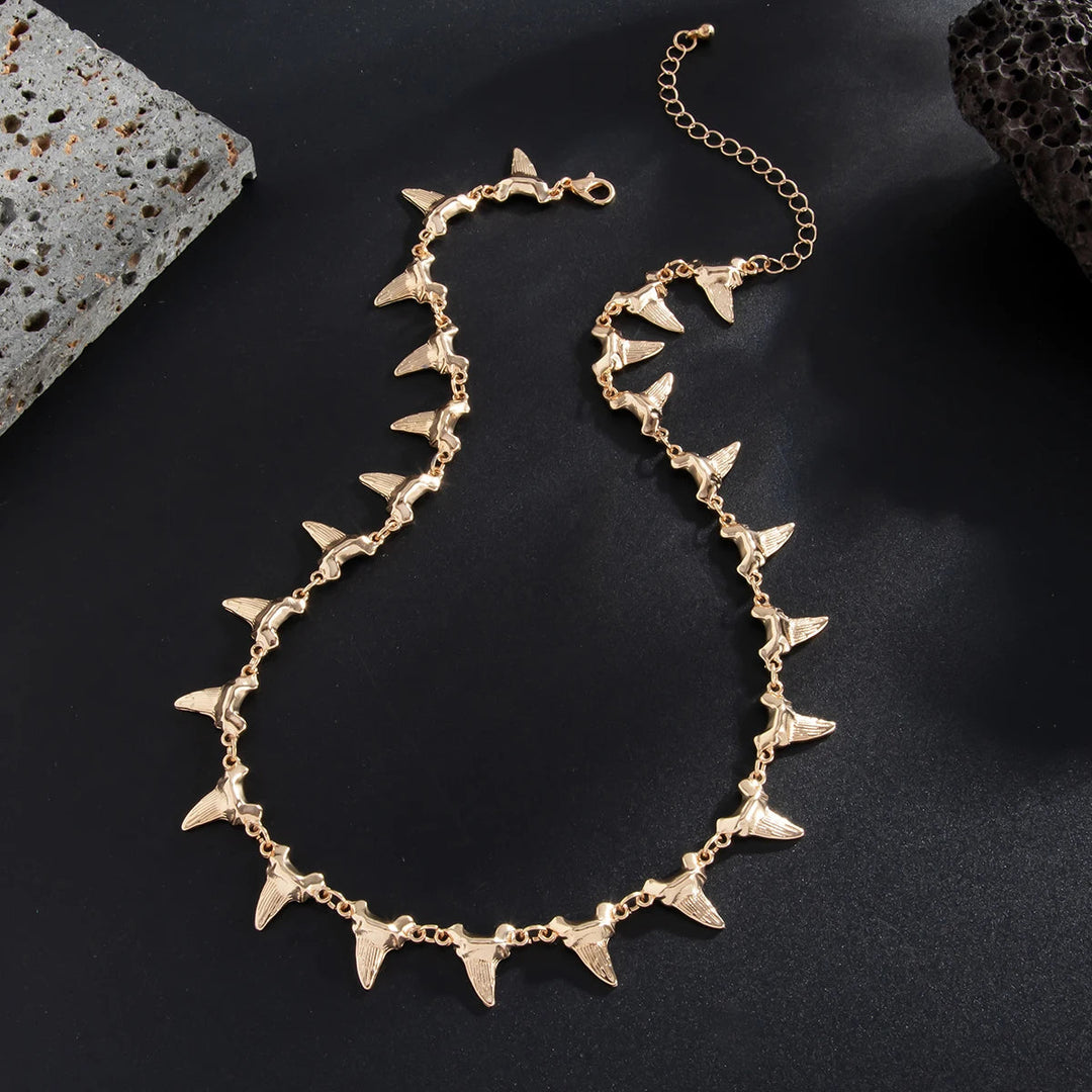 Elegant Abyss Fang Pendant Necklace-MODAUTLET