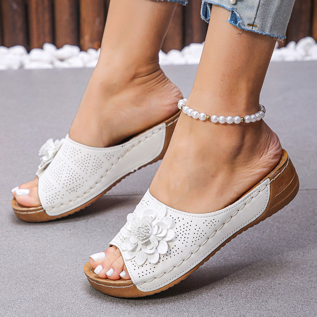 Women's Retro Floral Wedge Sandals for All-Day Comfort White