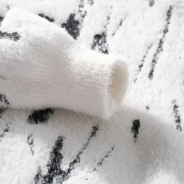 Abstract Pattern Knit Sweater - Cozy Winter Essential