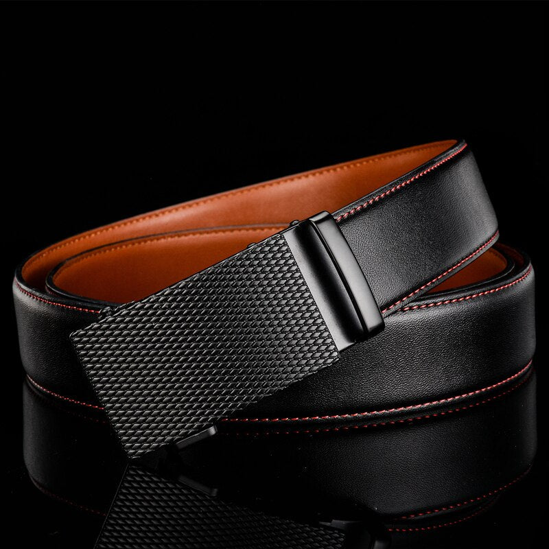 Adjustable Fit Belt with Textured Buckle for Men – Stylish & Durable