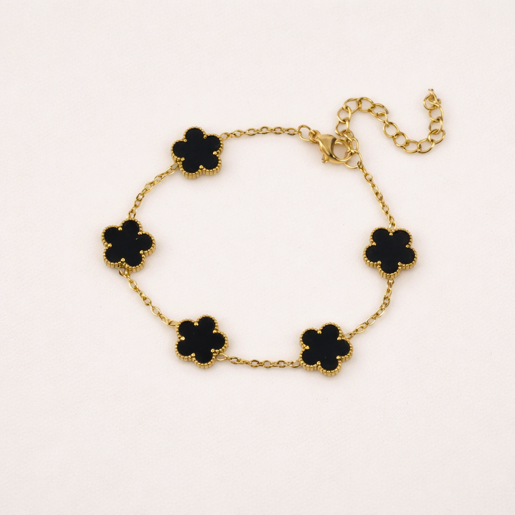 Elegant Clover Charm Bracelet