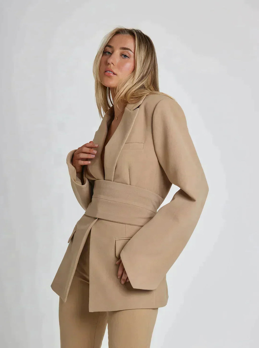 Women's Belted Blazer Beige