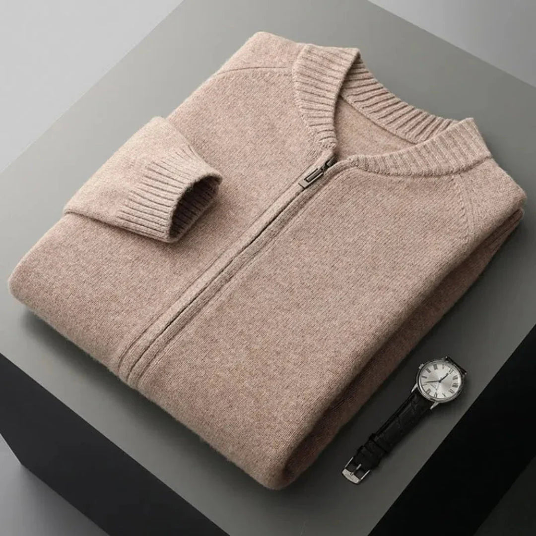Full-Zip Wool Sweater for Ultimate Comfort