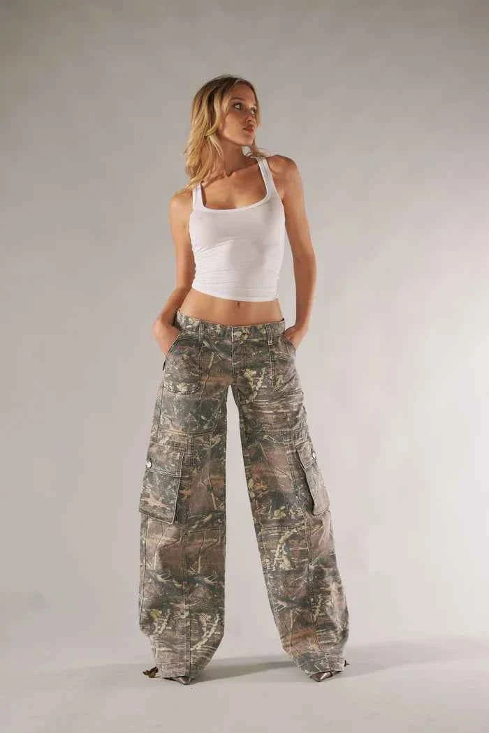 Camo Cargo Pants For Outdoor Adventure And Streetwear-MODAUTLET