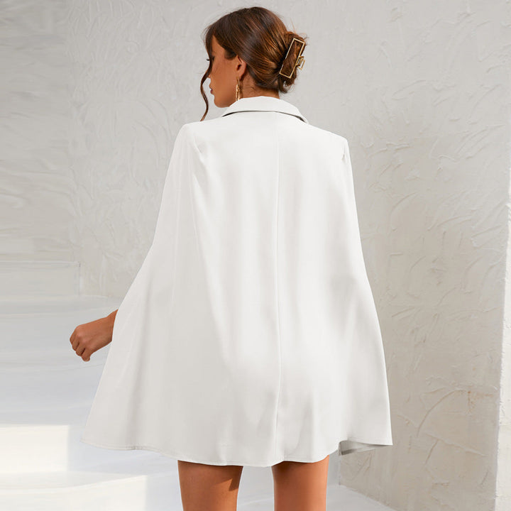 Laura | Vestido Mini Blazer-Capa Feminino com Botões Dourados
