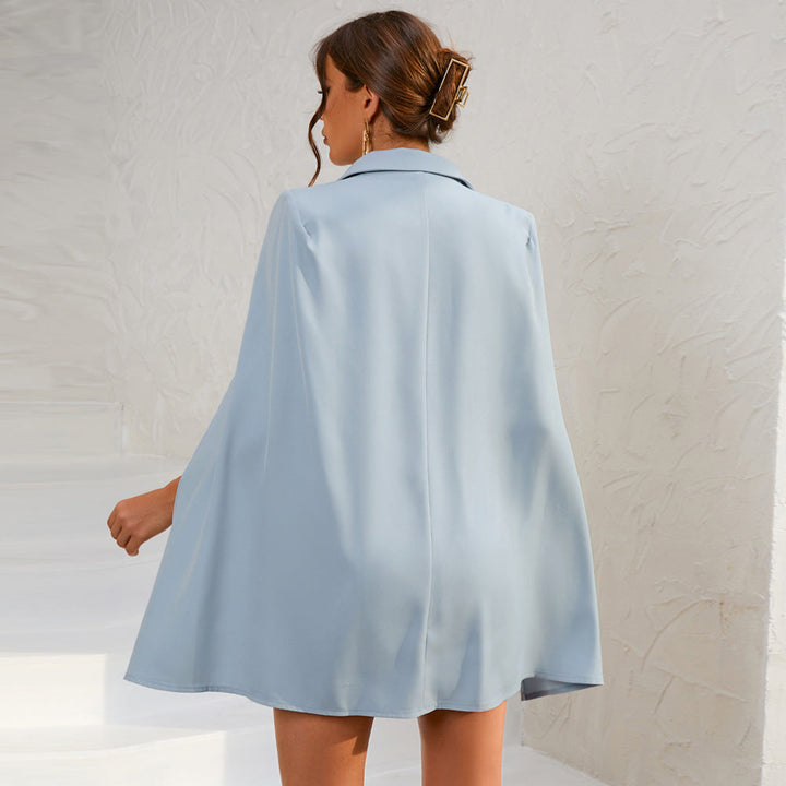 Laura | Vestido Mini Blazer-Capa Feminino com Botões Dourados