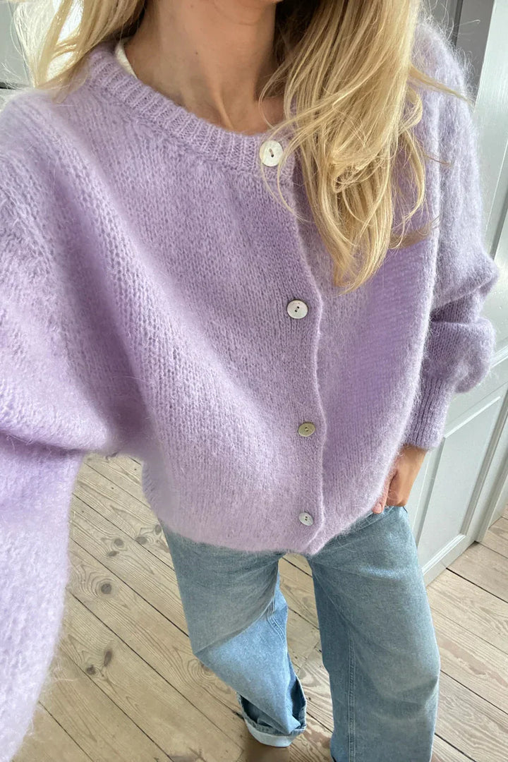 Casual Knitted Cardigan for Everyday Wear