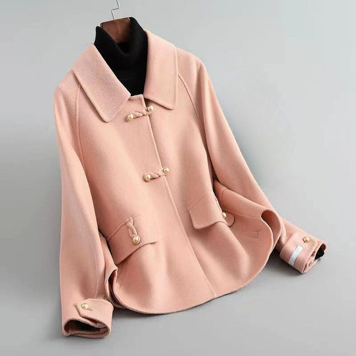 Abrigo elegante con detalles de bolsillos para mujer
