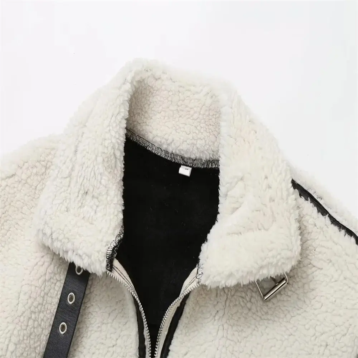 Chic Faux Fur Jacket for Stylish Comfort