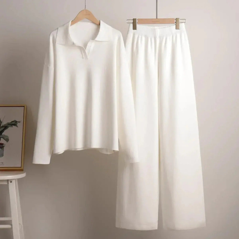 Chic Women's Lounge Set – Stylish Comfort for Everyday Wear
