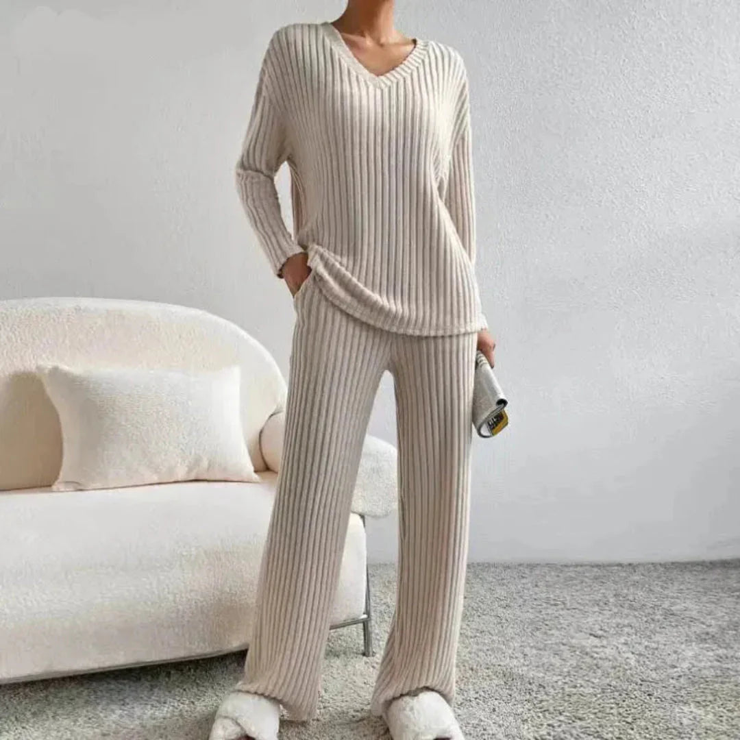 Two-Piece Loungewear Set for Ultimate Comfort Beige