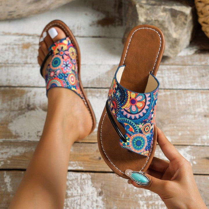 Clara | Women's Colorful Flat Sandals with Toe Strap-MODAUTLET