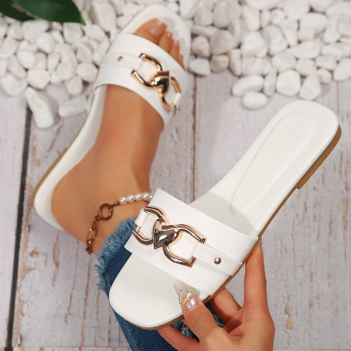Clara | Women's Flat Slide Sandals with Heart Detail-MODAUTLET