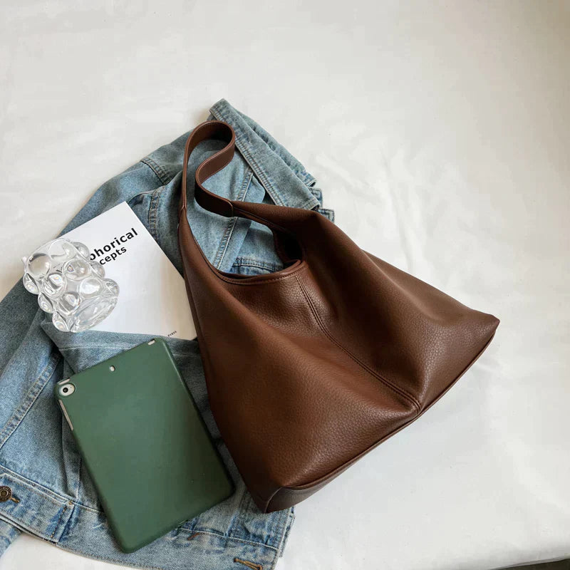 Sleek Vegan Leather Hobo Bag For Everyday Style And Chic-MODAUTLET