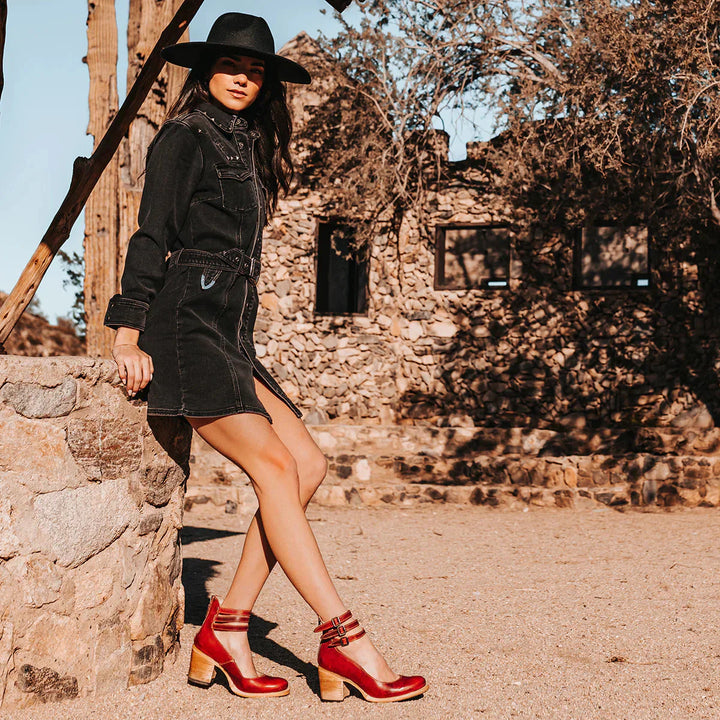 Comfortable and Elegant Thick-heeled Shoes