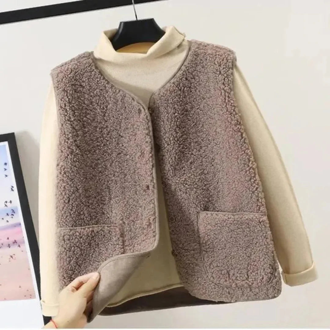 Cozy Sherpa Fleece Vest for Ultimate Comfort Light Khaki