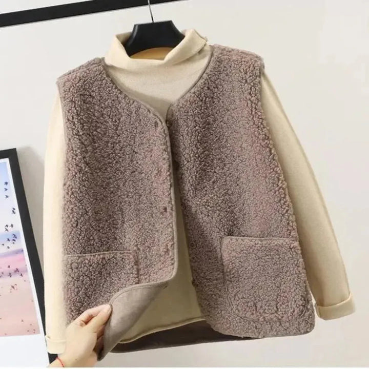 Cozy Sherpa Fleece Vest for Ultimate Comfort Light Khaki