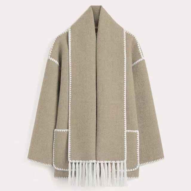 Cozy Warm Wool Cape Jacket Timeless Winter Style Elegance Grey