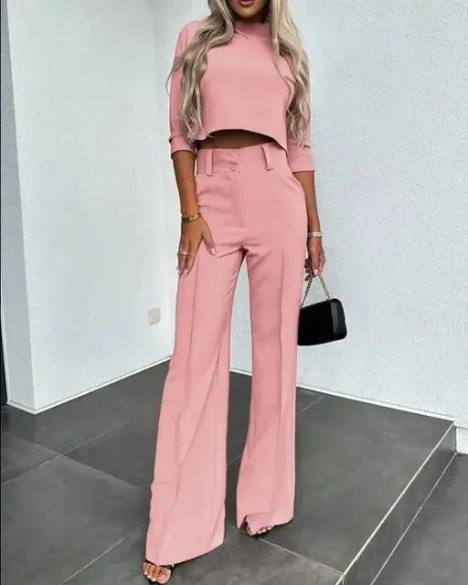 Women's Cropped Top & Trousers Set – Stylish and Comfortable Pink