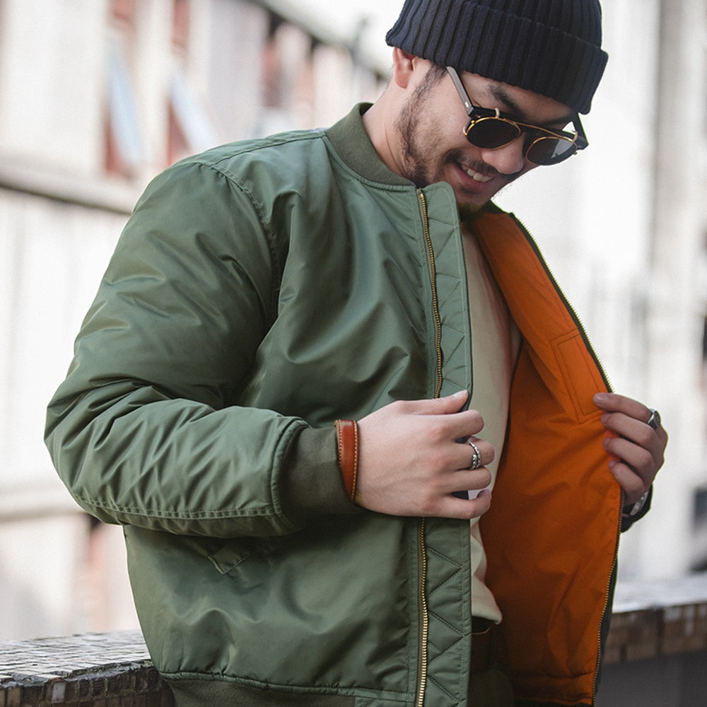 Men's Bomber Jacket – Stylish and Versatile Outerwear