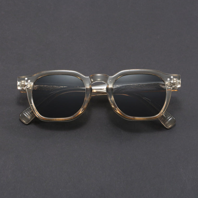 Stylish Polarized Sunglasses for Ultimate UV Protection