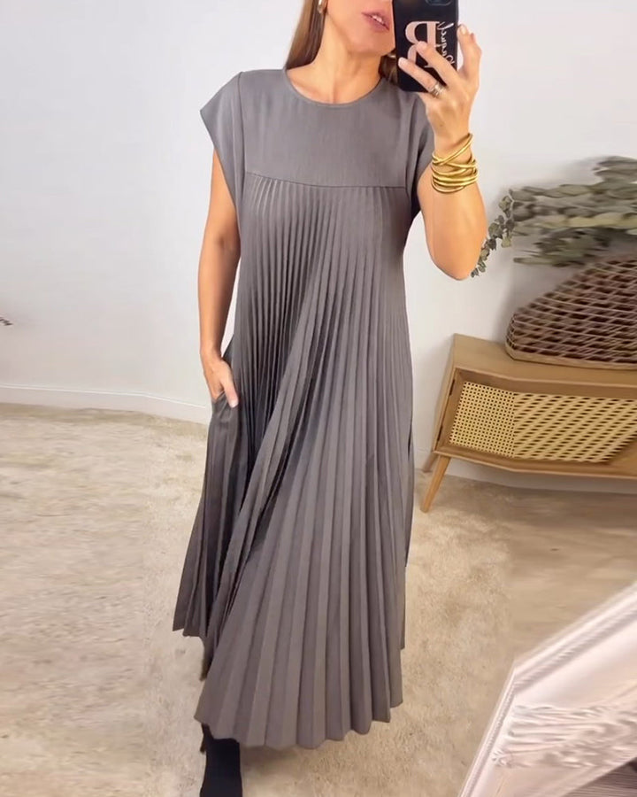 Women's Flowy Pleated Maxi Dress for Cocktail Events