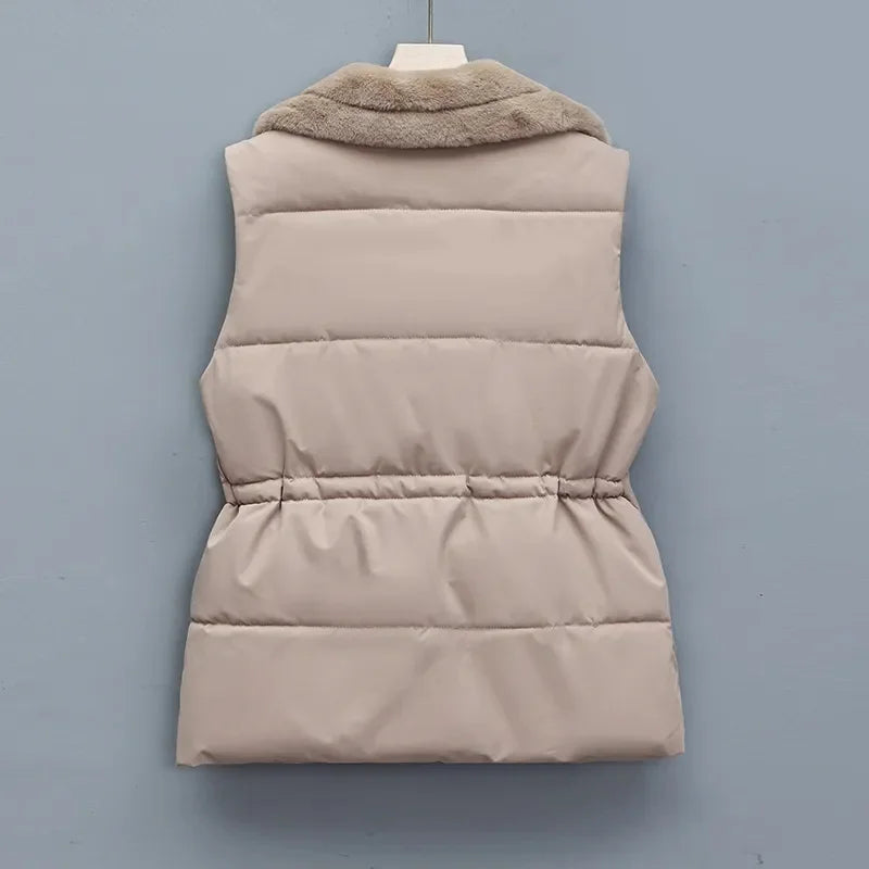Elegant Layering Vest – Faux-Fur Collar Puffer