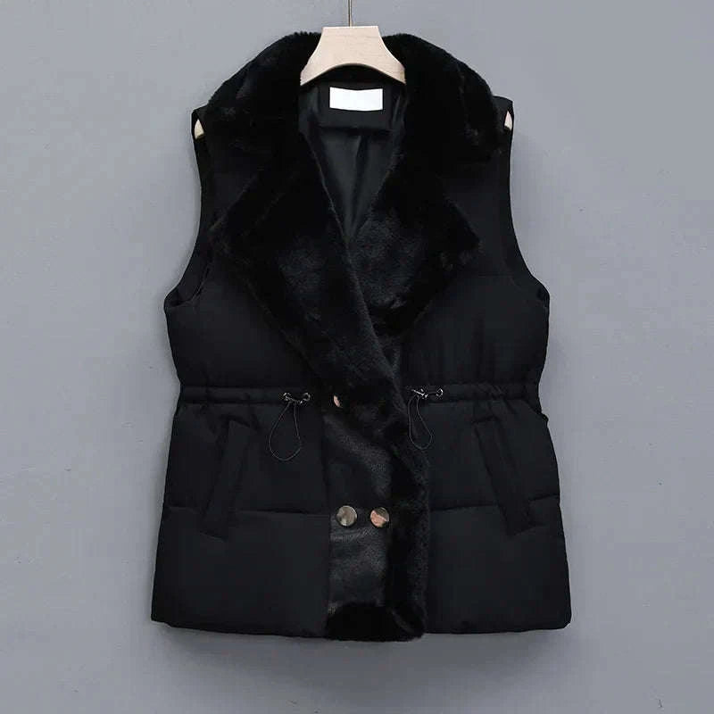Elegant Layering Vest – Faux-Fur Collar Puffer Black