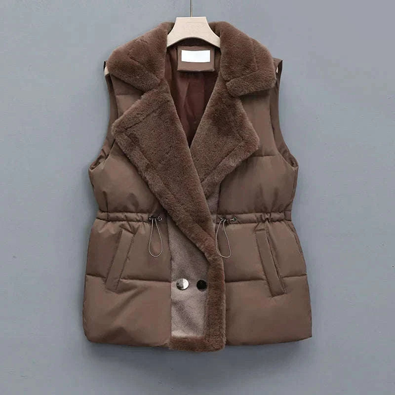 Elegant Layering Vest – Faux-Fur Collar Puffer Brown