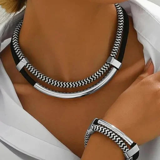 Elegant Link Jewelry Set Silver