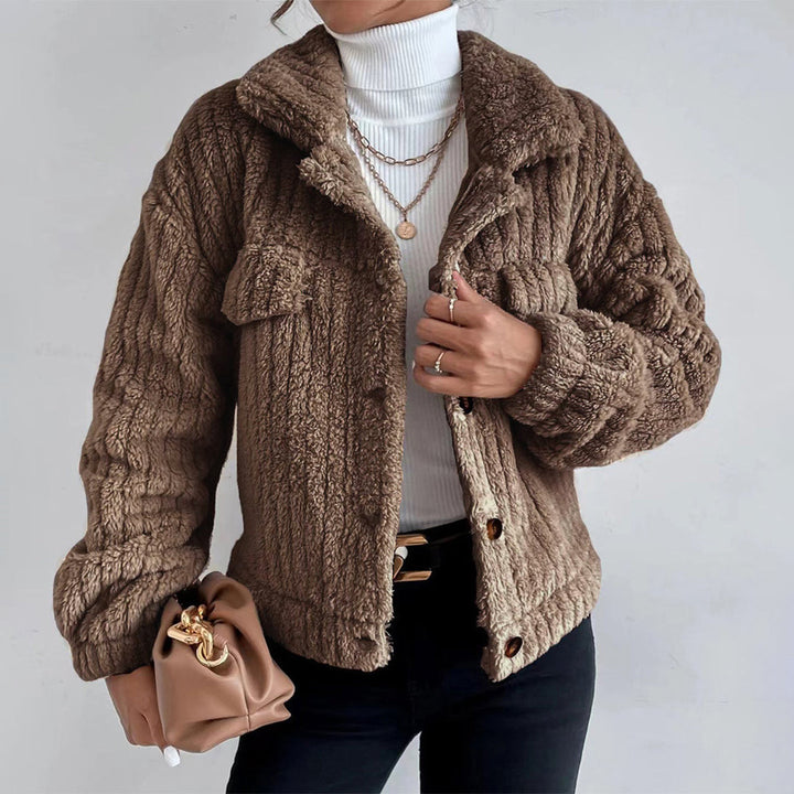 Elegant Oversized Jacket for Women With Warmth and Style Brown