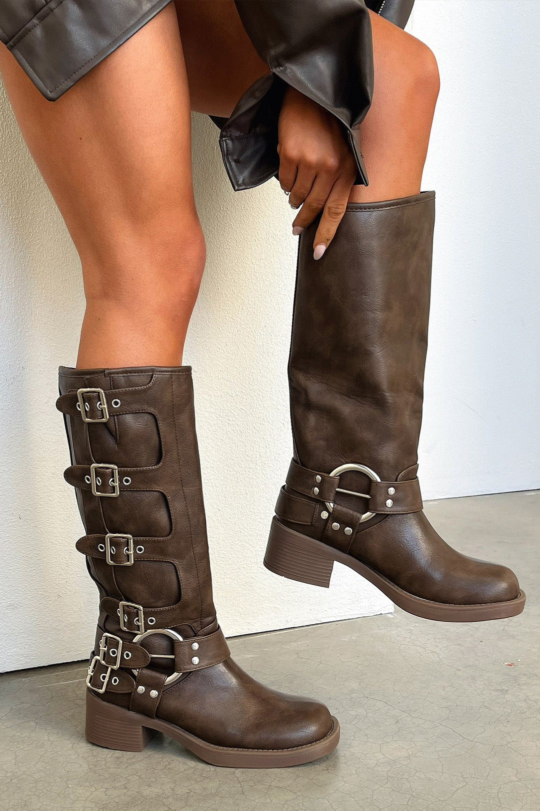 Emilia Brown Phoenix Boots-MODAUTLET